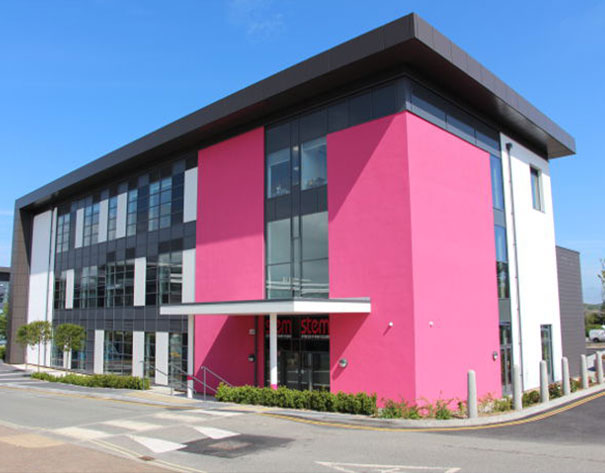 ▷ Rowebb Specialist Render Centre GLENROTHES